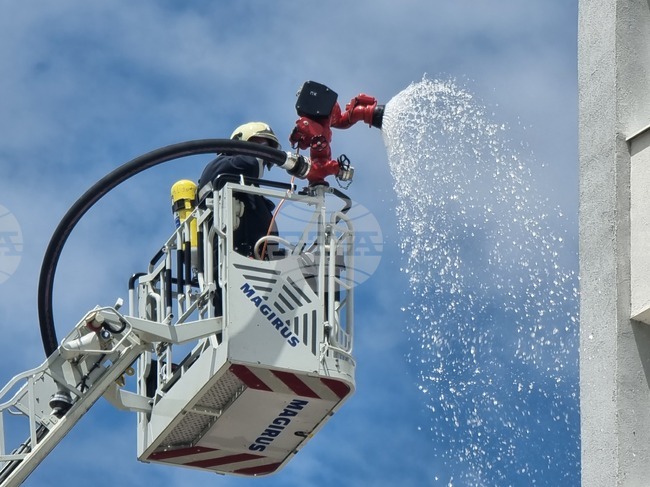 Перник - пожаро-тактическо учение - община