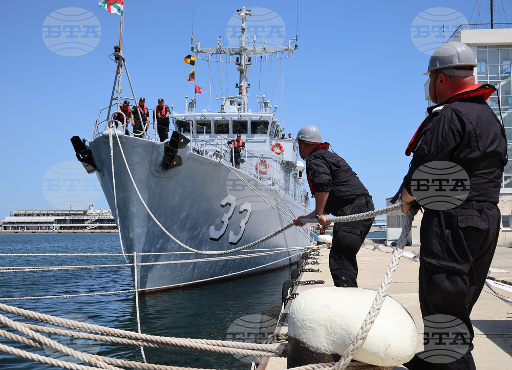 Варна - ВМС - минен ловец „Струма“