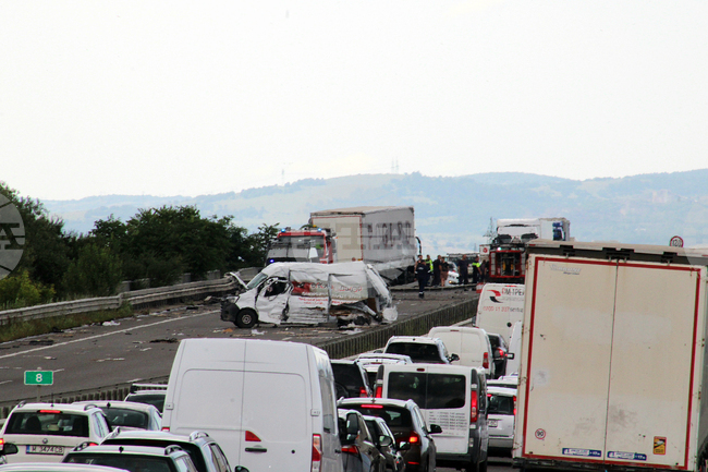 Катастрофа - Северна скоростна тангента 