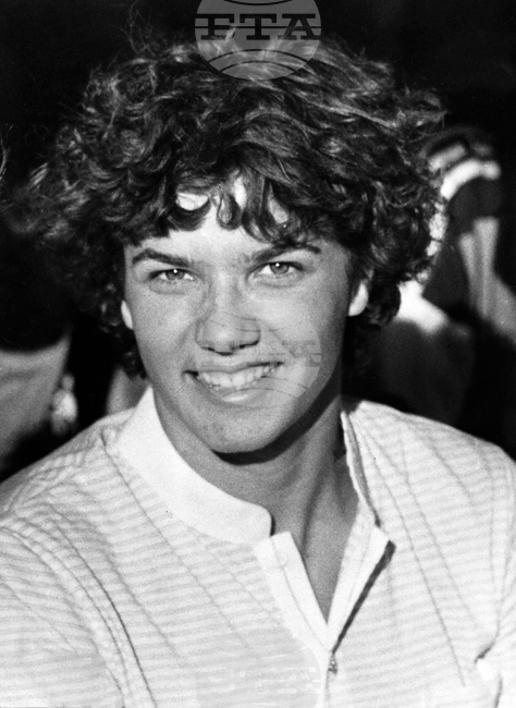  Таня Богомилова - състезател и треньор по плуване