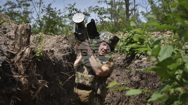 Двама души са арестувани в Молдова във връзка с камион с оръжие и муниции, спрян на молдовско-румънската граница