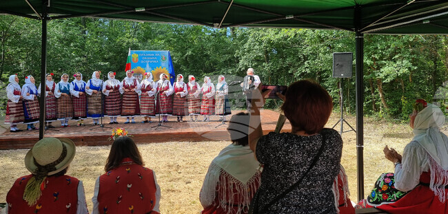  Село Дебрене - събор "Песни и танци от слънчева Добруджа"