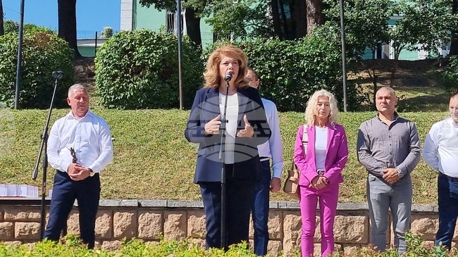 Белоградчик - Илияна Йотова - празник на града - посещение