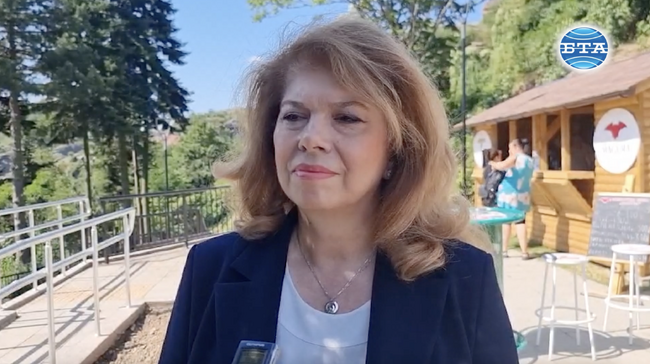 България има нужда да излъчва послания на стабилна страна и сериозен партньор - както в рамките на ЕС, така и в НАТО, каза Илияна Йотова