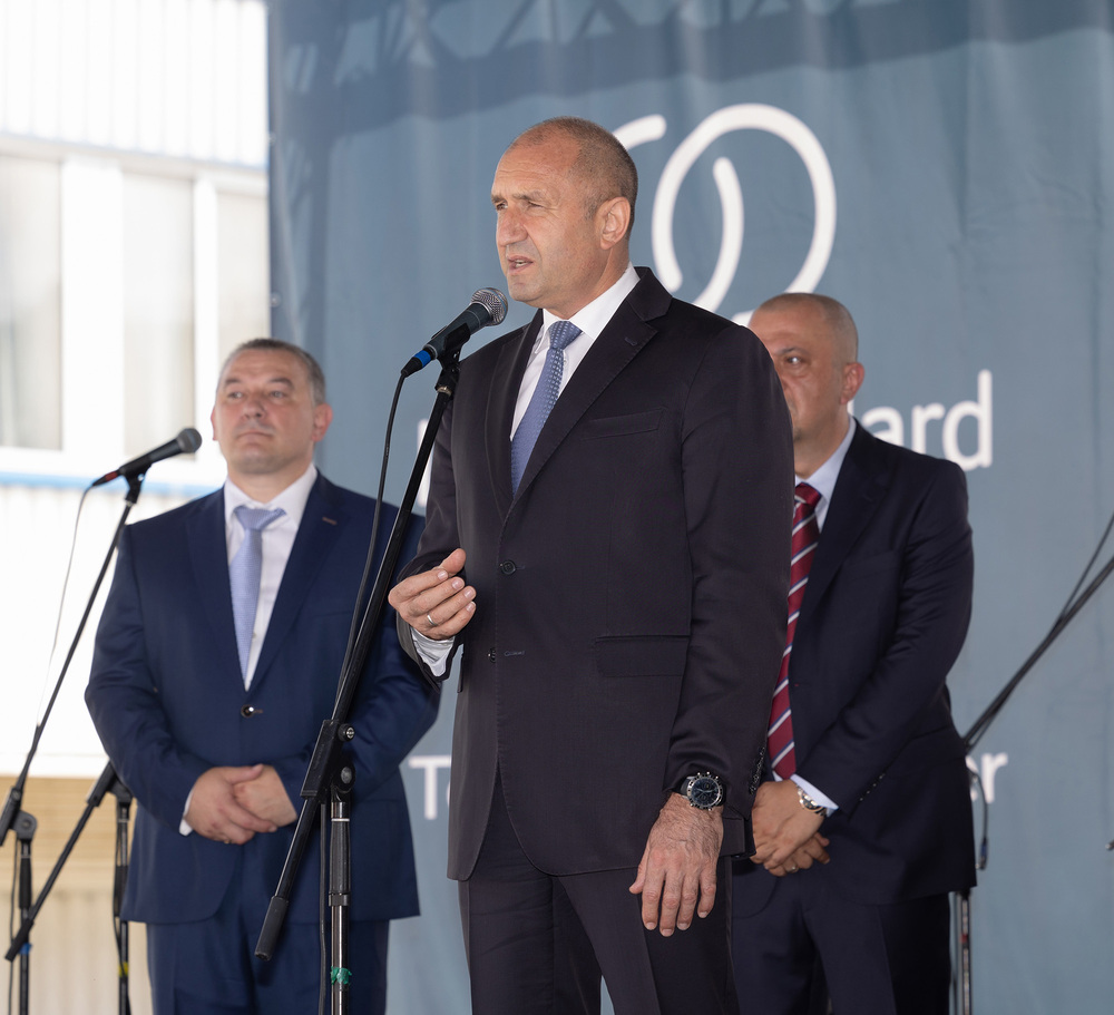 Президентът: Бизнесът може да е успешен, само когато прилага силни социални политики в грижата за служителите и когато всеки от тях се чувства добре