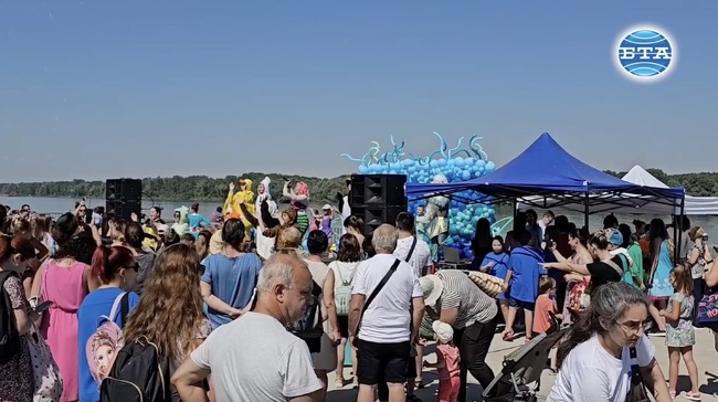 Русенци отбелязаха Деня на река Дунав с образователни игри, арт работилници, състезания и „водни битки“ на крайбрежния кей