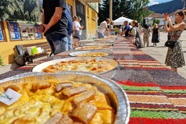 Село Бели Искър - празник на рилския зелник