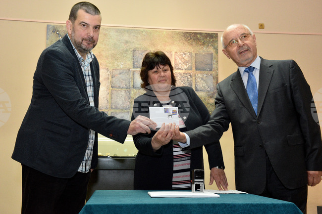 Варна - валидиране на пощенски марки