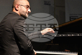 Варна - Живко Петров - книга