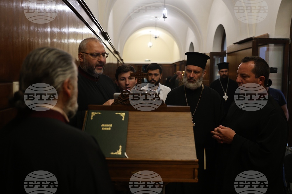 Патриаршески избирателен църковен събор за избор на нов български патриарх - Утреня и Божествена св. литургия