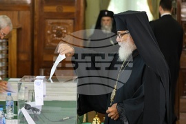 Патриаршески избирателен църковен събор за избор на нов български патриарх - гласуване първи тур