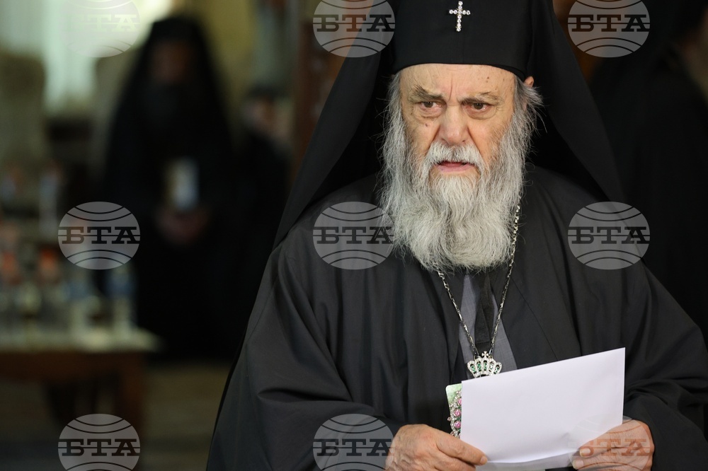 Патриаршески избирателен църковен събор за избор на нов български патриарх - гласуване първи тур