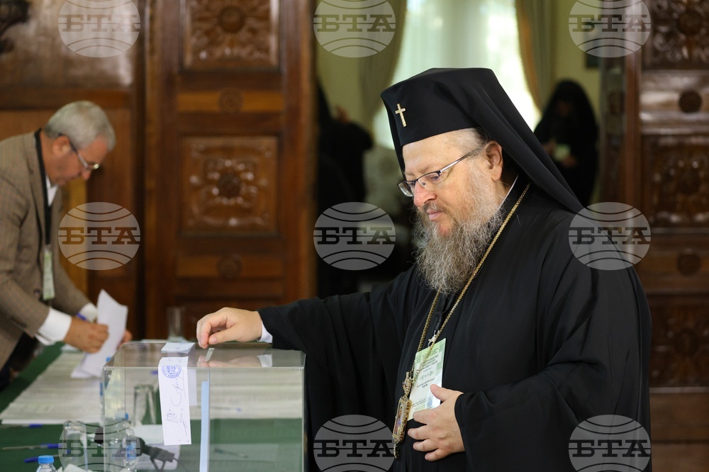 Патриаршески избирателен църковен събор за избор на нов български патриарх - гласуване първи тур