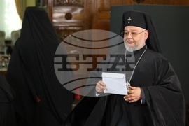 Патриаршески избирателен църковен събор за избор на нов български патриарх - гласуване първи тур