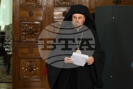 Патриаршески избирателен църковен събор за избор на нов български патриарх - гласуване първи тур