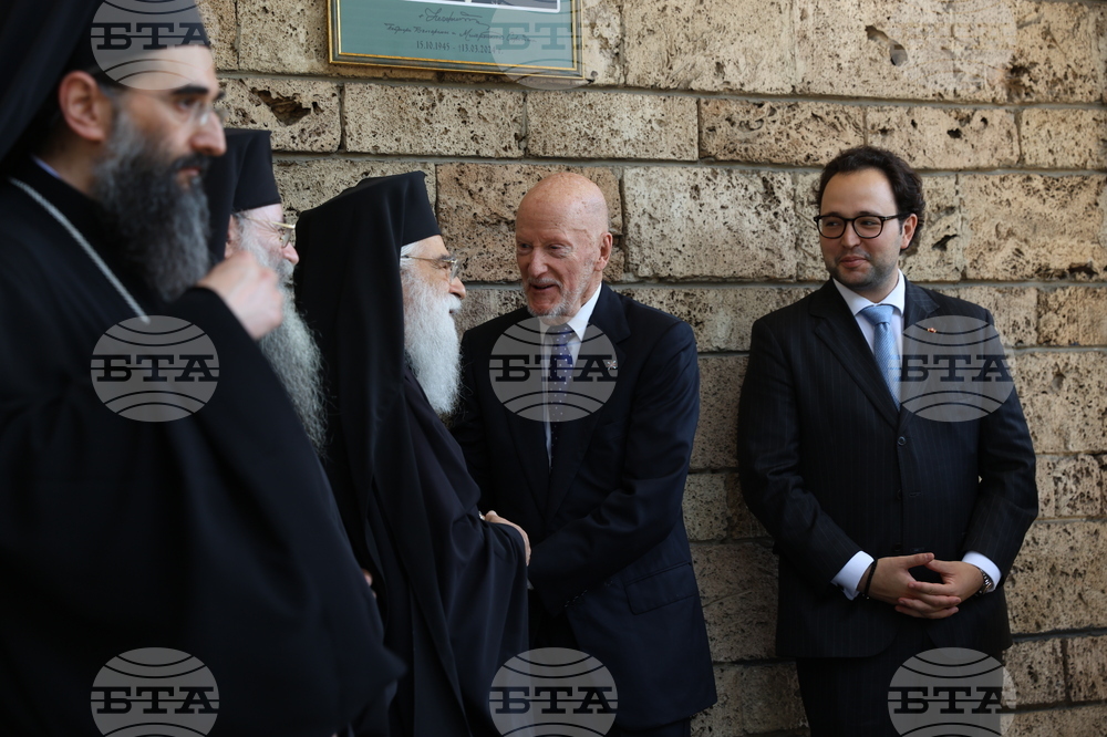 Патриаршески избирателен църковен събор за избор на нов български патриарх - Катедрален храм „Св. вмчца Неделя“ - Вселенски патриарх Вартоломей - трисагий - заупокойна молитва