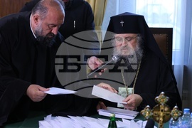 Патриаршески избирателен църковен събор за избор на нов български патриарх - отваряне на урна след втори тур