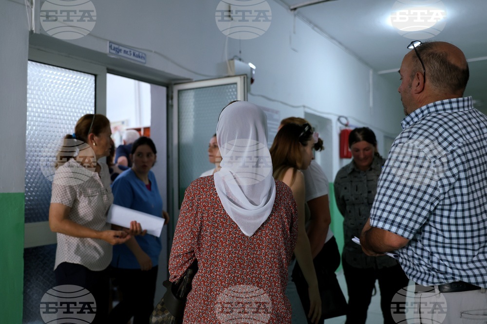 Албания - Кукъс - здравен център - безплатни медицински прегледи