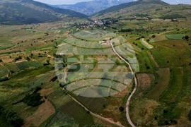 Албания - Село Шищевец - изглед