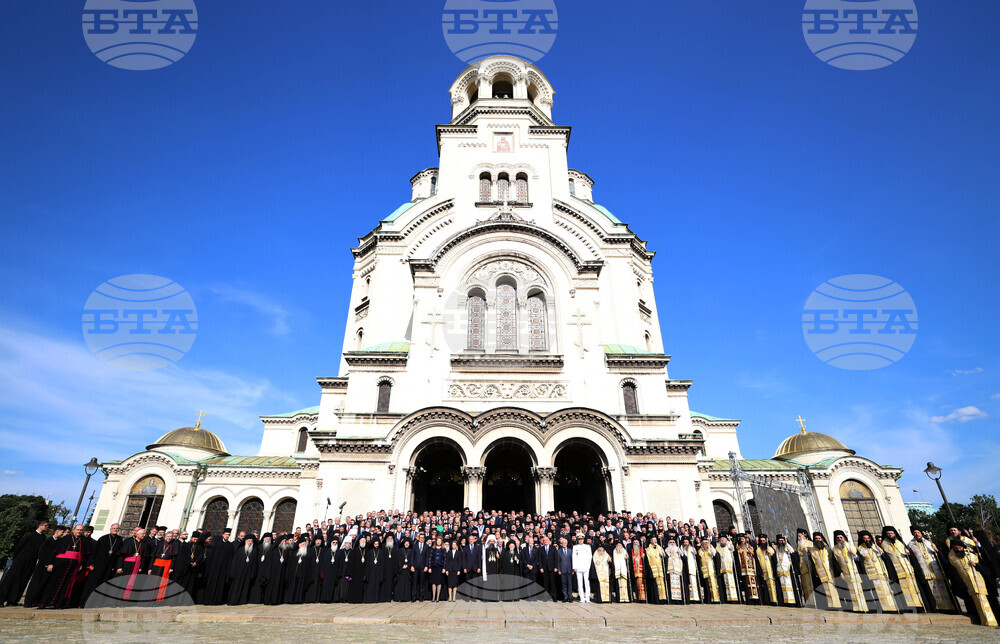 Патриаршеска катедрала "Св Александър Невски " - патриарх Даниил - интронизация - обща снимка