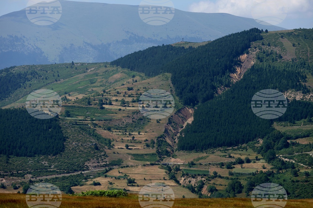 Албания - Село Шищевец - "Паркът на приключенията"