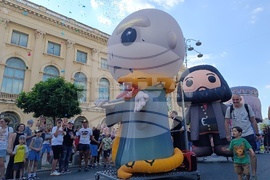 Румъния - Хари Потър - надуваеми герои - шоу