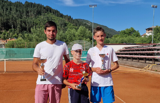  Смолян - Благотворителен турнир по тенис