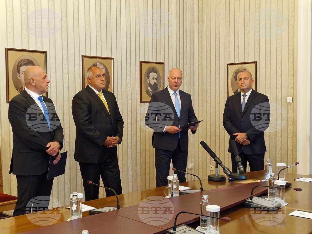 Румен Радев - ГЕРБ-СДС - мандат за съставяне на правителство