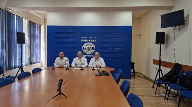 Пресконференция на ПП „Възраждане“ на тема “Важни акценти на изминалото заседание на Общинския съвет в Шумен”