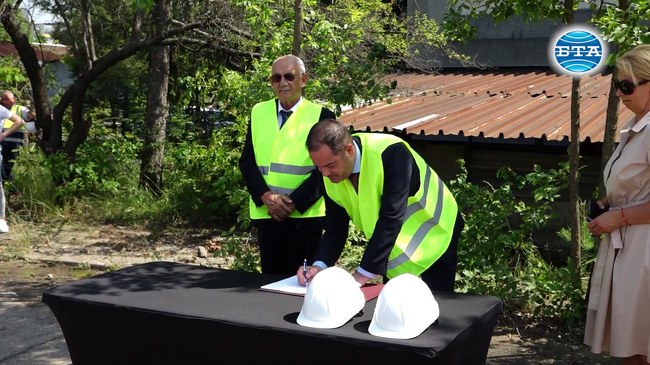 Започва строежът на Центъра за персонализация на български лични документи