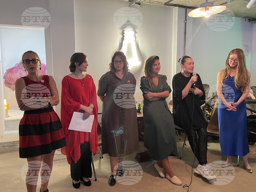 "Контакт" - изложба