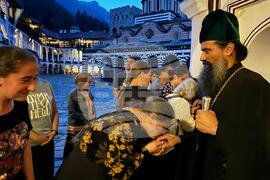 “Многая лета” пяха български и украински деца на патриарх Даниил в Рилския манастир