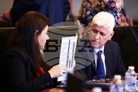 Парламент - Комисия по отбрана - заседание