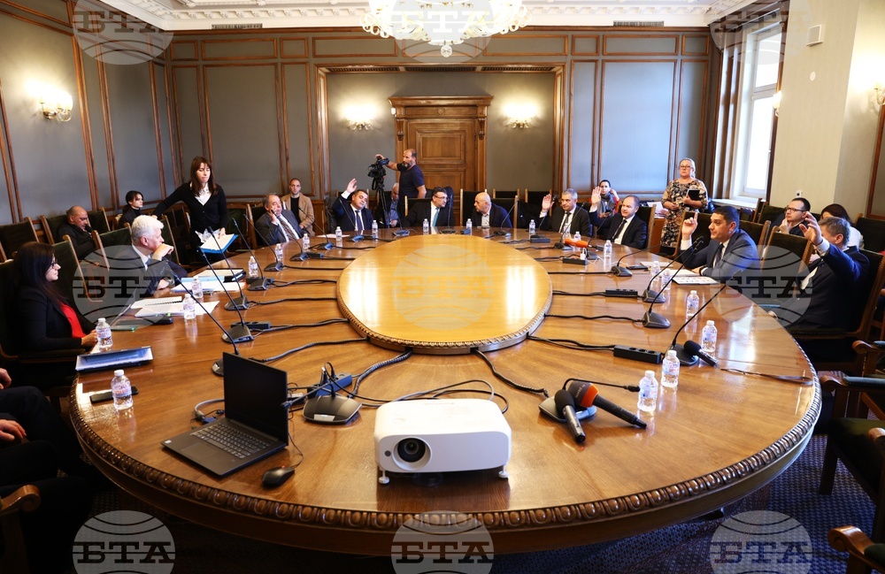 Парламент - Комисия по отбрана - заседание