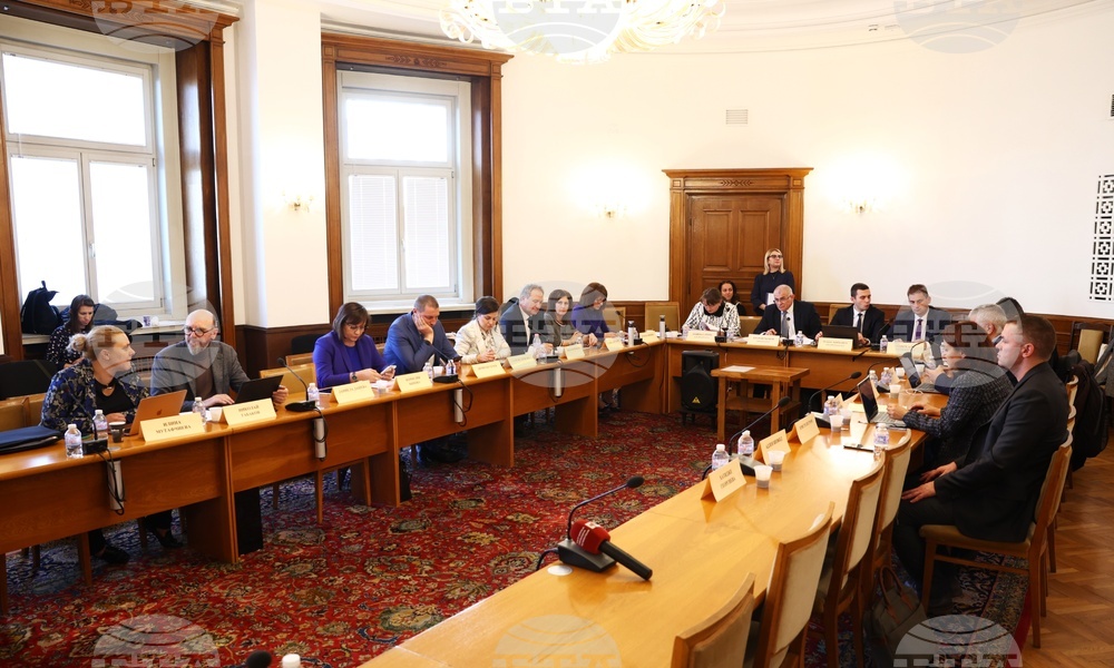 Парламент - Комисия по труда, социалната и демографската политика
