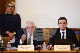 Парламент - Комисия по труда, социалната и демографската политика