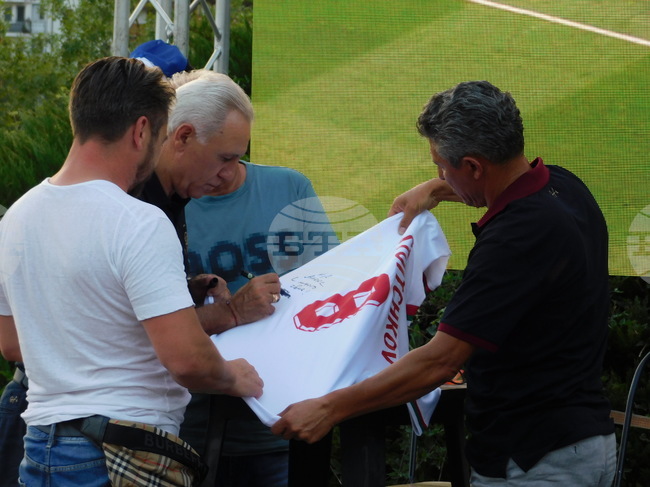 Велико Търново - Христо Стоичков - Красимир Балъков - фланелки - търг