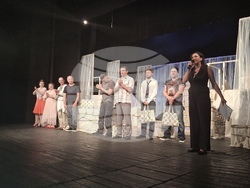 Снимка: Драматичен театър „Борис Луканов“ – Ловеч