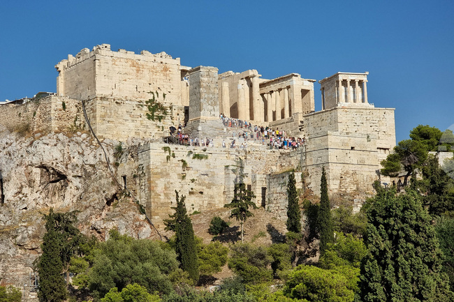 Акрополът ще бъде временно затворен заради жегите