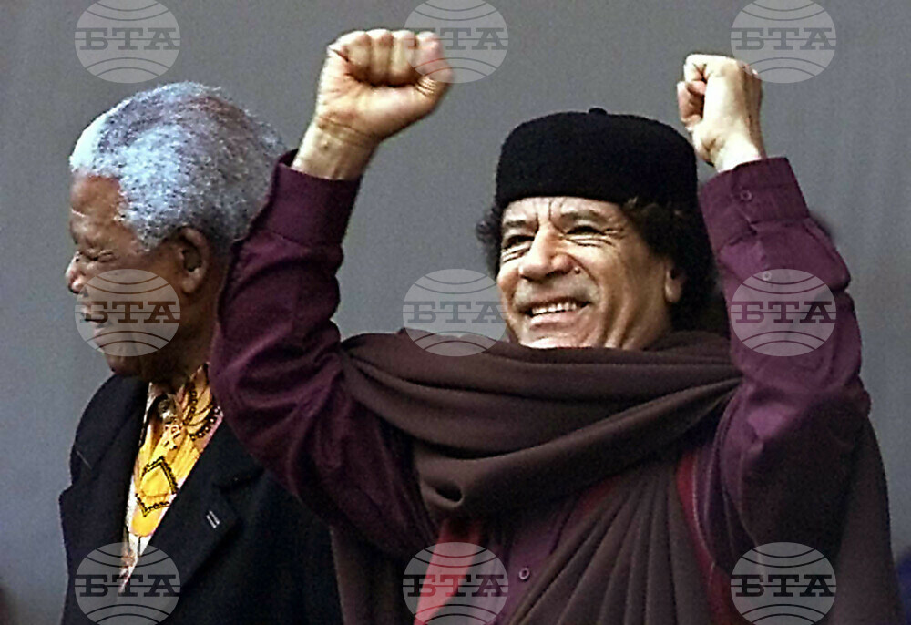 На 9 юли 2002 г. Организацията за африканско единство официално е преобразувана в Африкански съюз