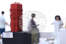 „Тухлата“ - кураторски проект на Христина Бобокова