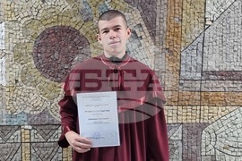 Окръжната прокуратура в Перник награждава трима ученици в конкурс за есе