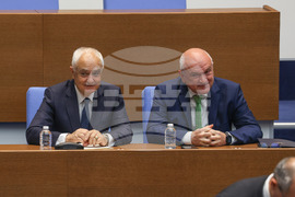 Парламент - заседание