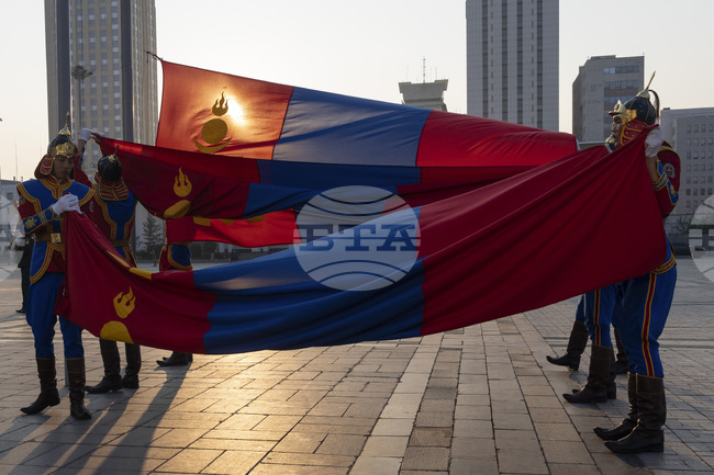 Монголия с трети премиер за една година