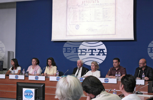 Национален пресклуб на БТА - София - Петър Дънов - годишнина - пресконференция 