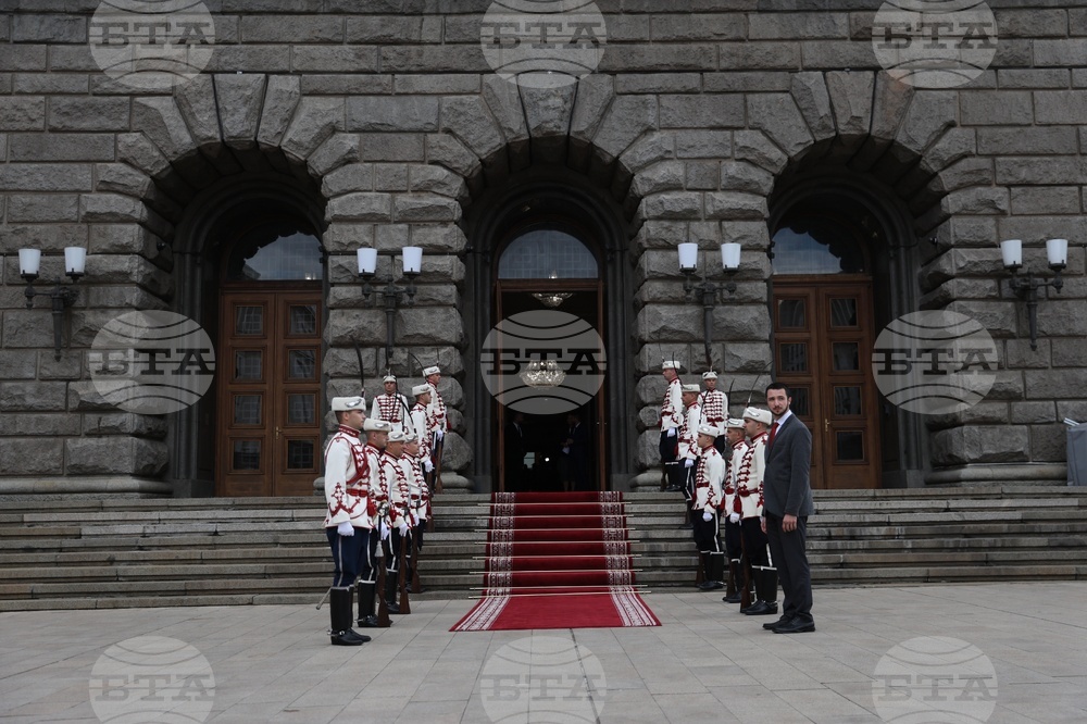 Народно събрание - гвардейци