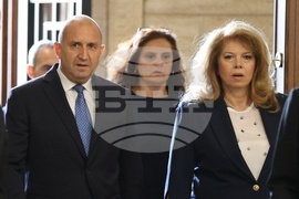 Народно събрание - проектокабинет на ГЕРБ-СДС - дебати -  Румен Радев - Илияна Йотова