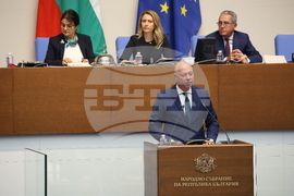 Народно събрание - проектокабинет на ГЕРБ-СДС - дебати - Росен Желязков