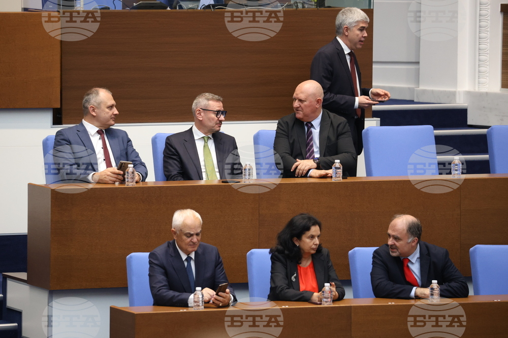 Народно събрание - проектокабинет на ГЕРБ-СДС - дебати