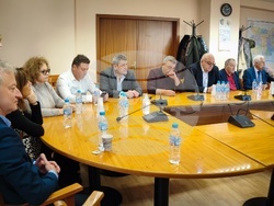 Снимка: Министерство на здравеопазването - Министърът на здравеопазването д-р Асен Меджидиев на брифинг след подписването на анекса в централното управление на НЗОК